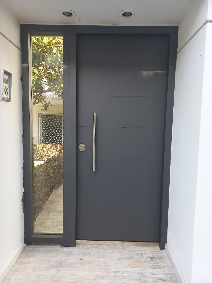 Ανακαίνιση πόρτες